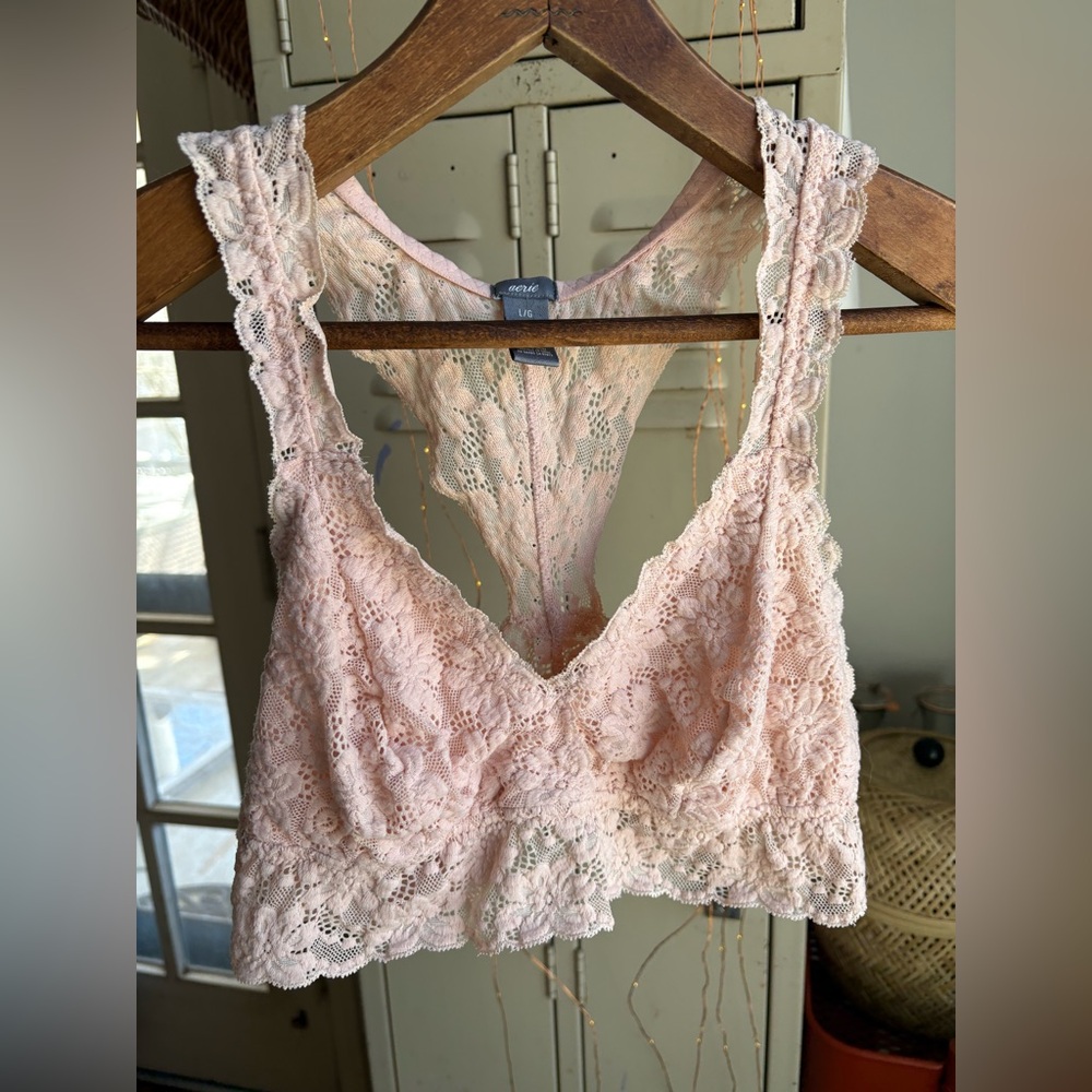 Aerie Soft Lace Bralette - Picture 5 of 16